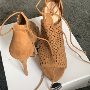 rilley-28 high heel shoes from Aldo.